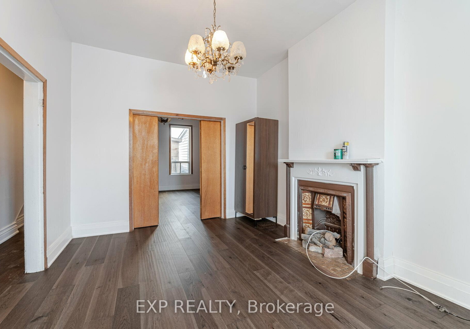 14-bellevue-avenue-toronto-ontario-c12540644
