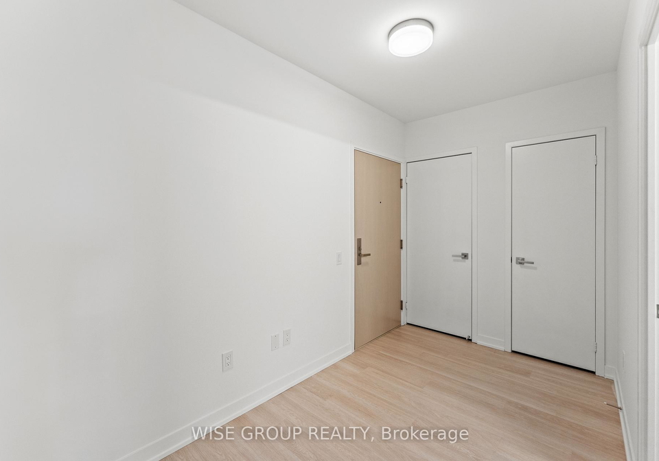 500-wilson-avenue-toronto-ontario-c12540766