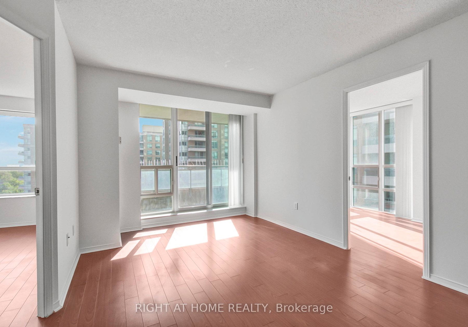1-pemberton-avenue-north-york-ontario-c12540902