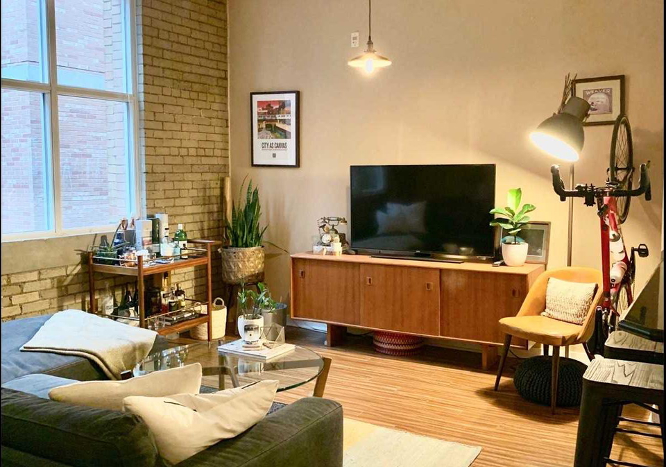 955-queen-street-w-toronto-ontario-c12541154