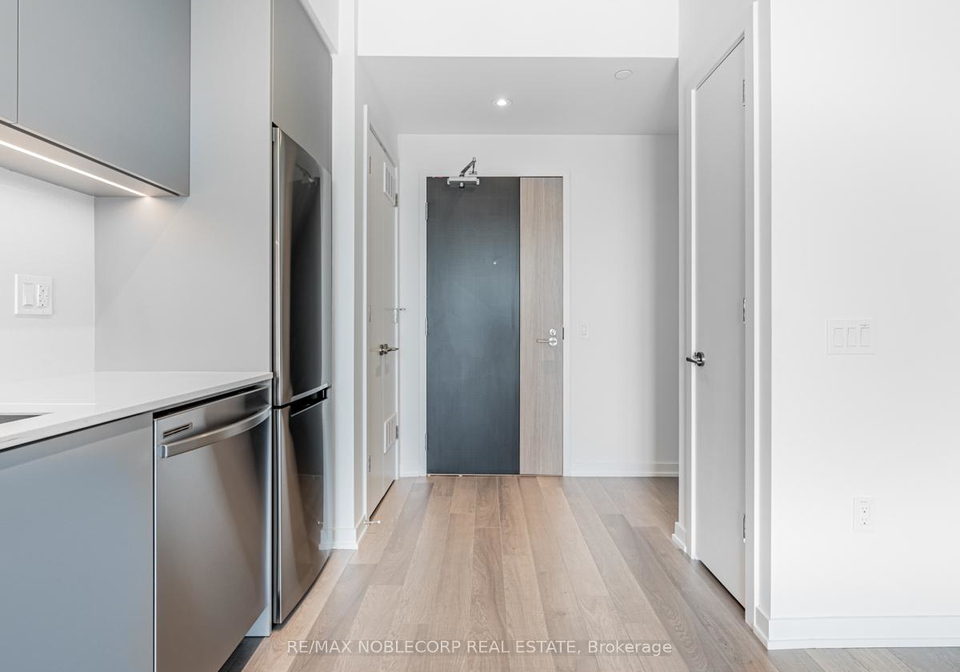 48-power-street-toronto-ontario-c12541494