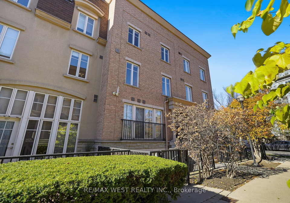 50-western-battery-road-toronto-ontario-c12541628