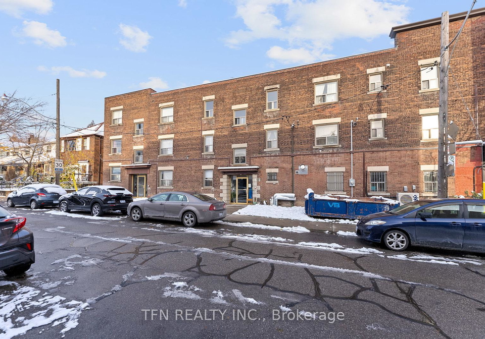 5-crang-avenue-toronto-ontario-c12541696