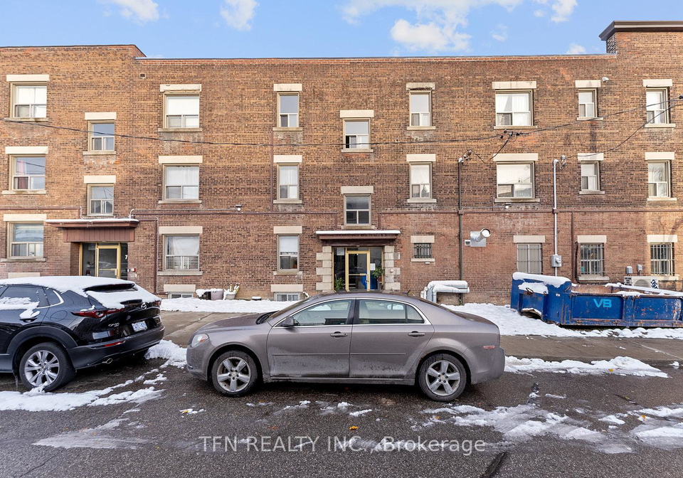 5-crang-avenue-toronto-ontario-c12541696