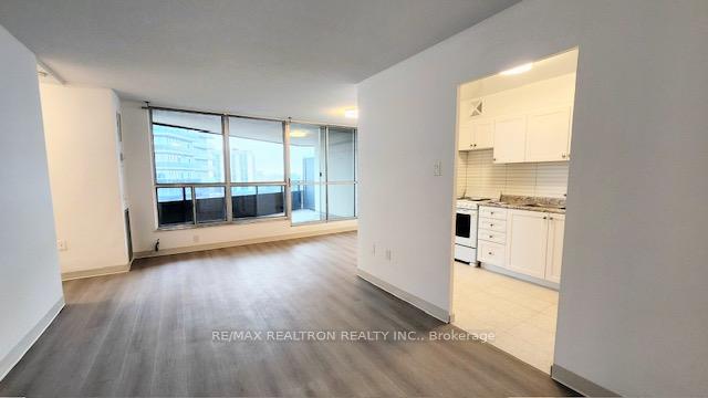 21-vaughan-road-toronto-ontario-c12541804