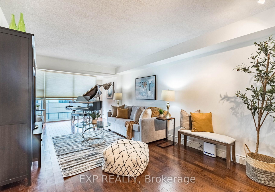 705-king-street-w-toronto-ontario-c12541870