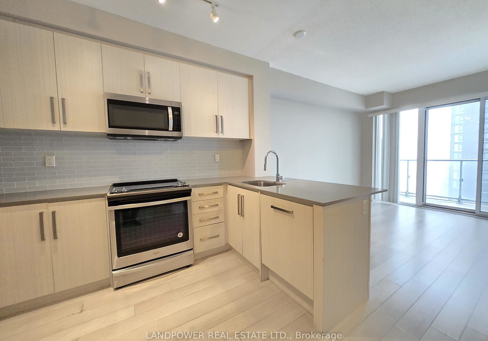 5180-yonge-street-toronto-ontario-c12542198