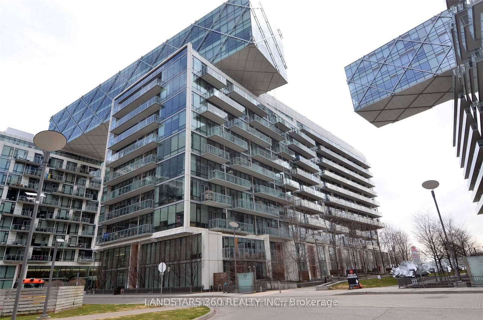 39-queens-quay-e-toronto-ontario-c12542328