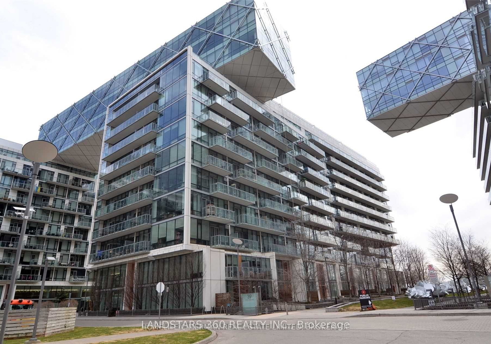 39-queens-quay-e-toronto-ontario-c12542328