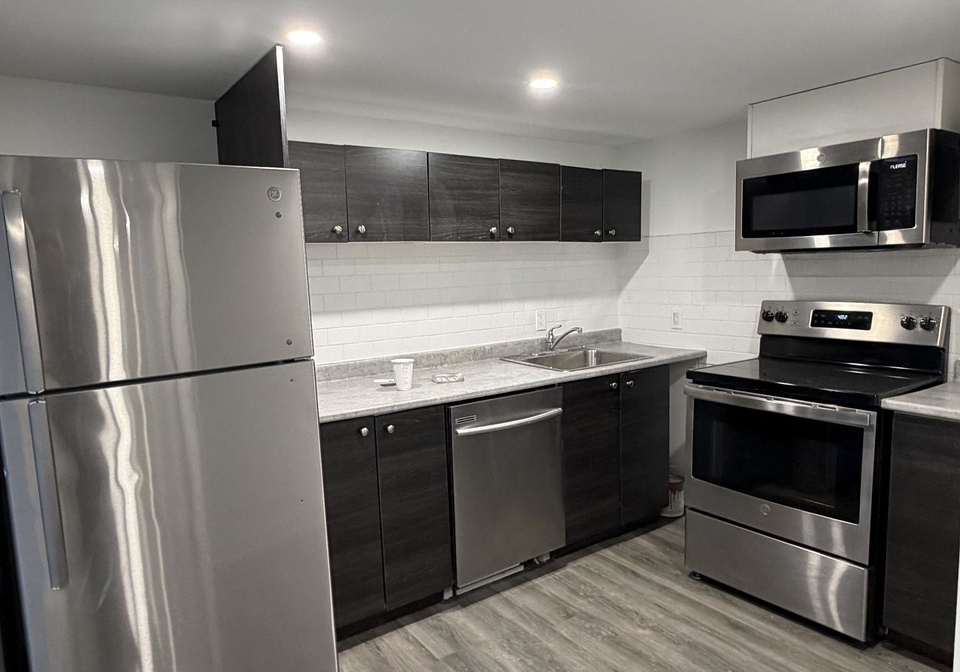 219-jarvis-street-toronto-ontario-c12542348