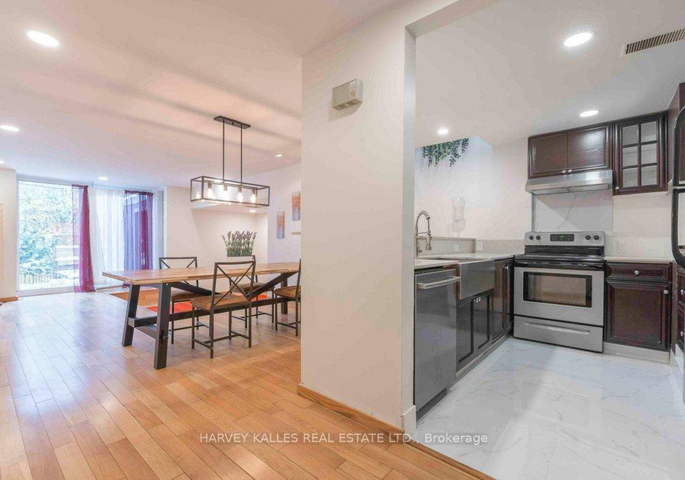 148-collier-street-toronto-ontario-c12542642