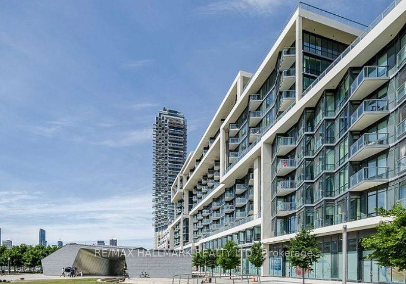 15-merchants-wharf-toronto-ontario-c12542928