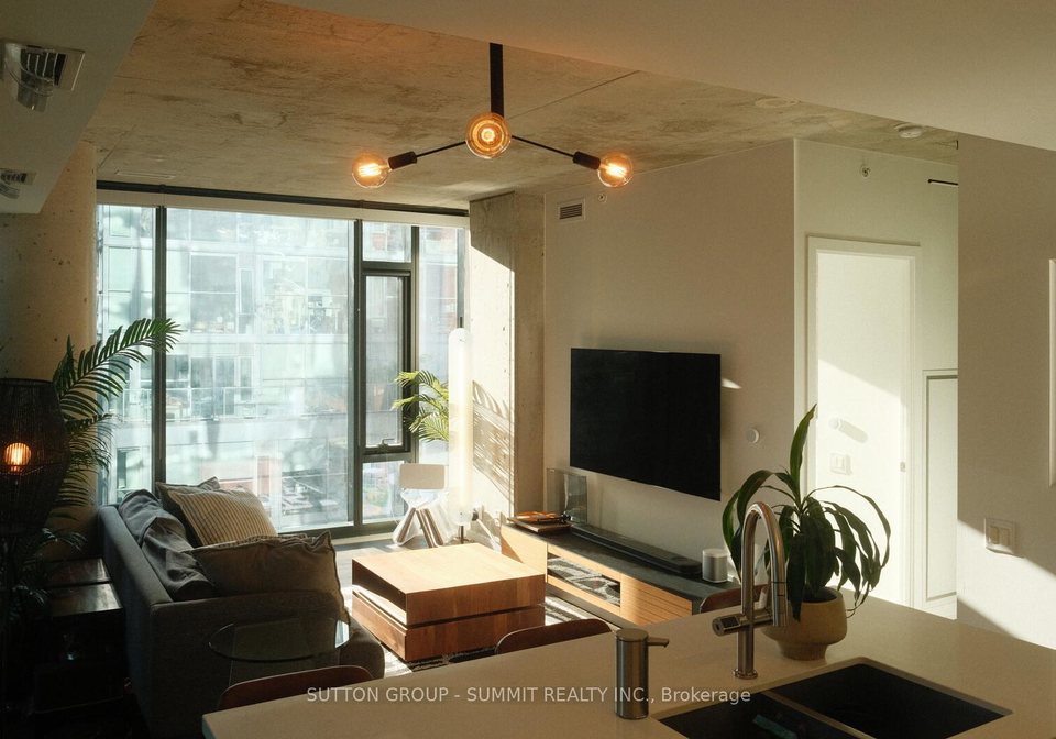 11-charlotte-street-toronto-ontario-c12542958