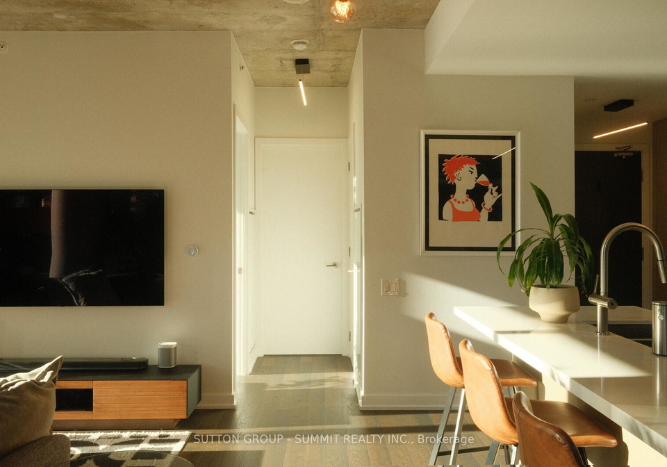 11-charlotte-street-toronto-ontario-c12542958