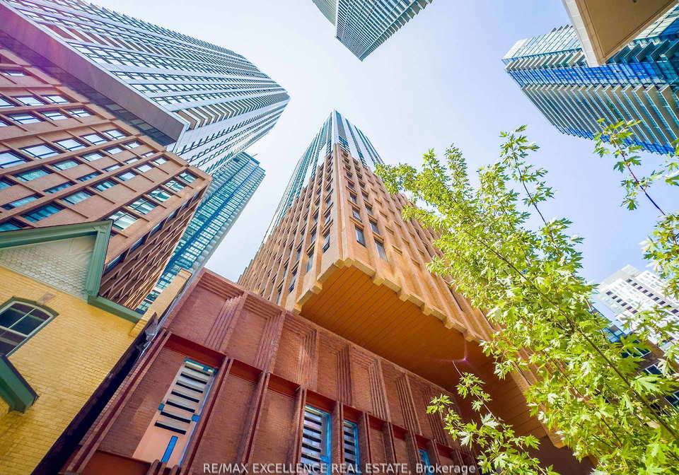 28-widmer-street-toronto-ontario-c12543046