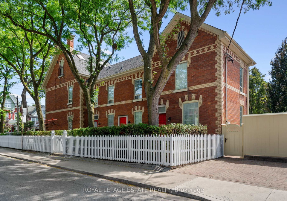 232-shaw-street-toronto-ontario-c12543052