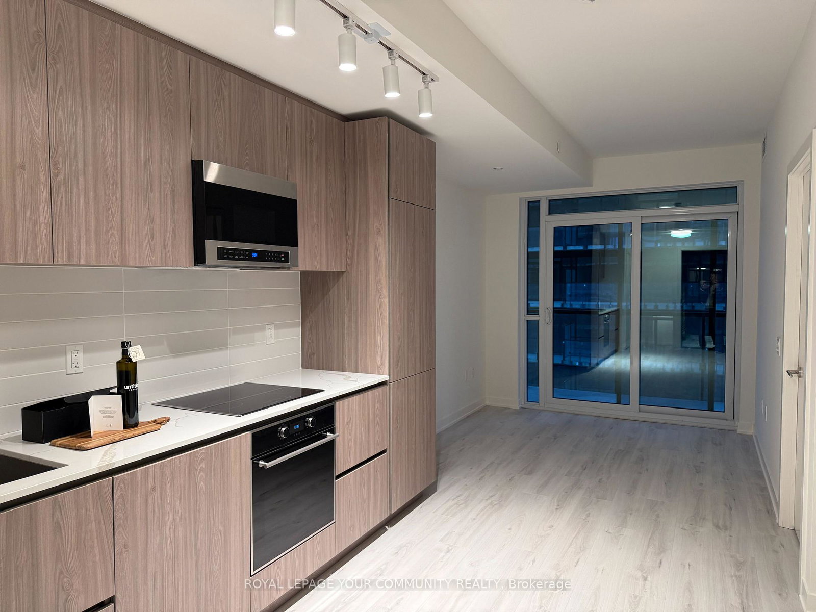 120-broadway-avenue-toronto-ontario-c12543140