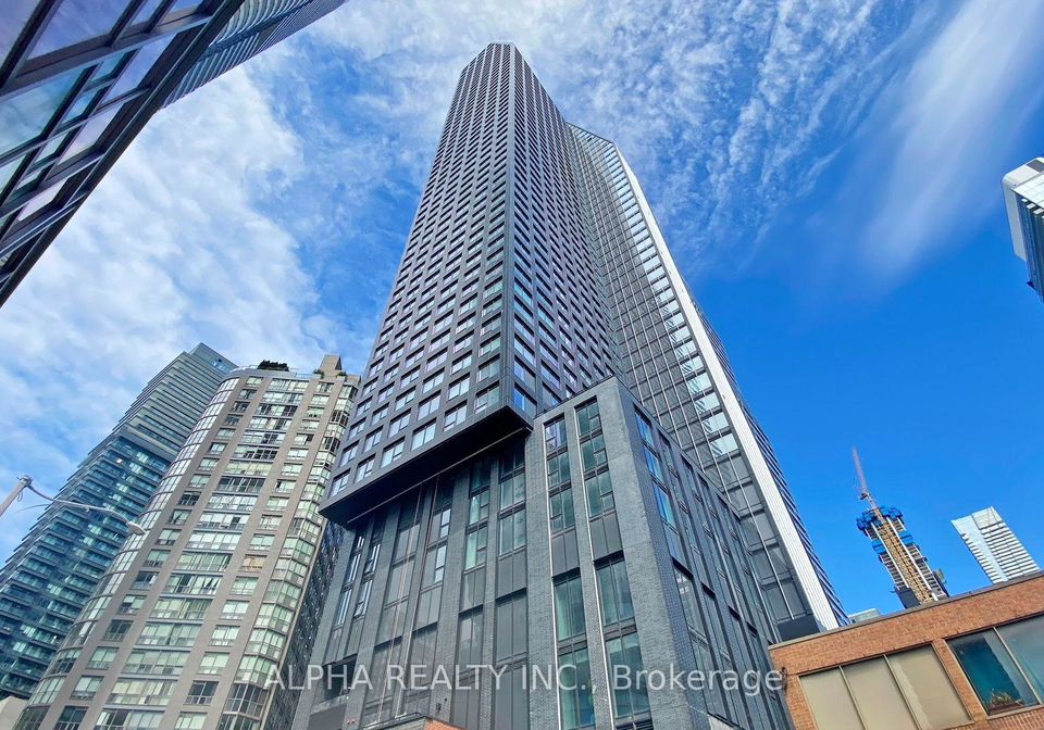 8-wellesley-street-w-toronto-ontario-c12543714