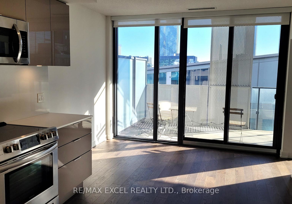 25-richmond-street-e-toronto-ontario-c12543894