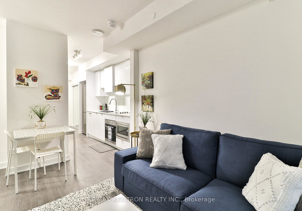195-redpath-avenue-toronto-ontario-c12543920