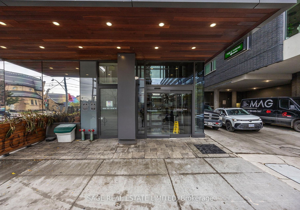 111-bathurst-street-toronto-ontario-c12544408
