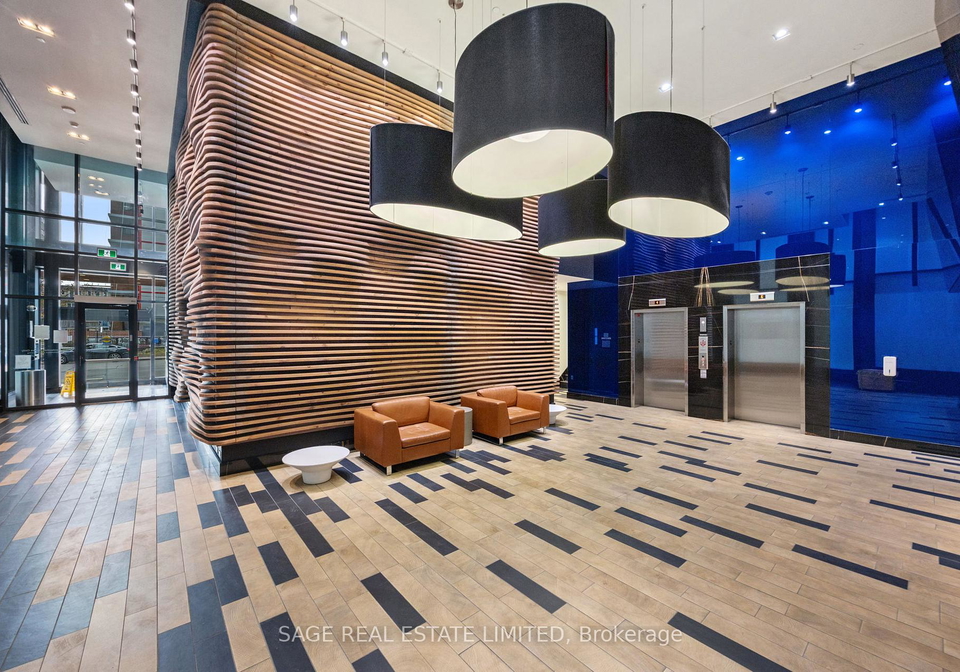 111-bathurst-street-toronto-ontario-c12544408