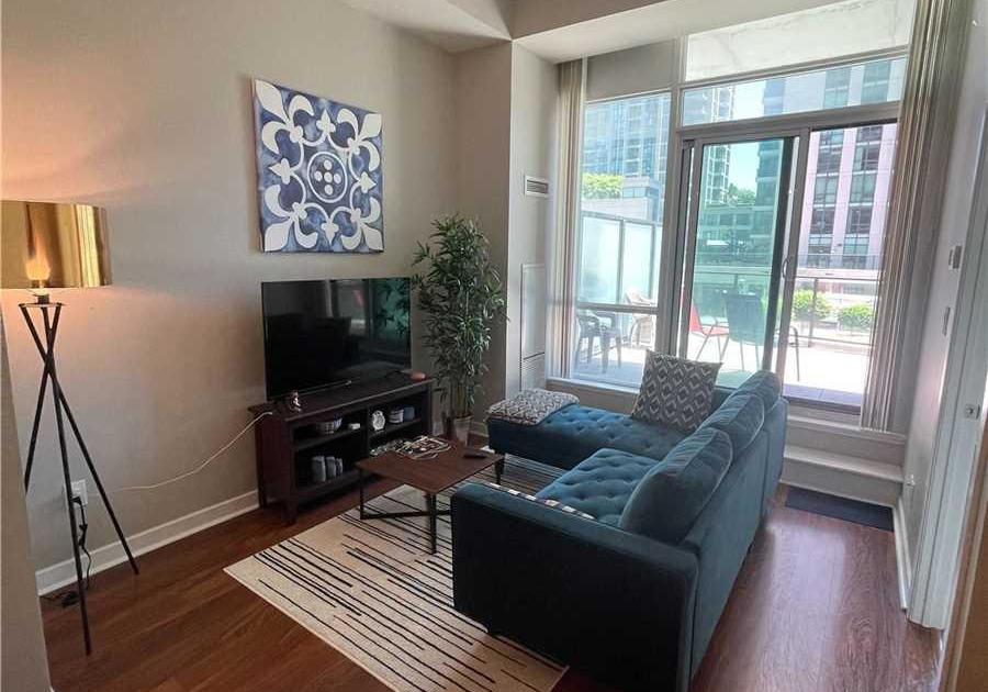 33-bay-street-toronto-ontario-c12544510