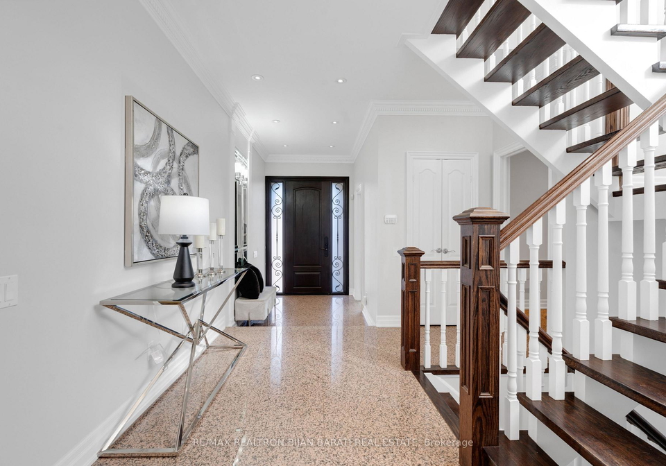 384-hillcrest-avenue-north-york-ontario-c12544706