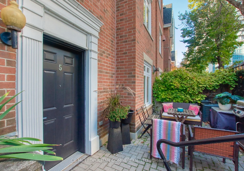 98-redpath-avenue-toronto-ontario-c12544958