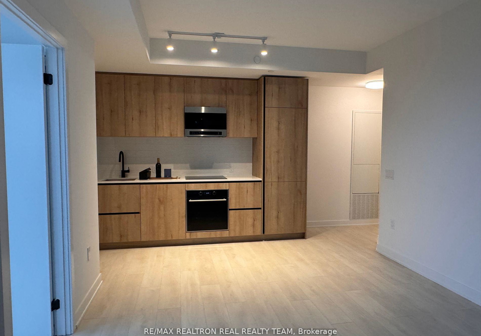 127-broadway-avenue-toronto-ontario-c12545118