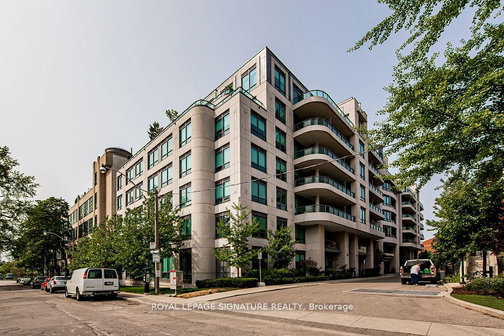 377-madison-avenue-toronto-ontario-c12545190