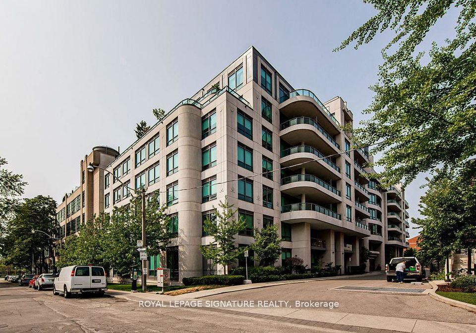 377-madison-avenue-toronto-ontario-c12545190