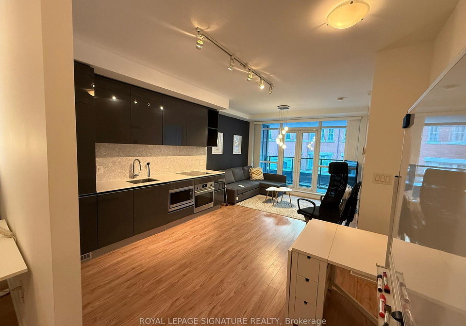 377-madison-avenue-toronto-ontario-c12545190