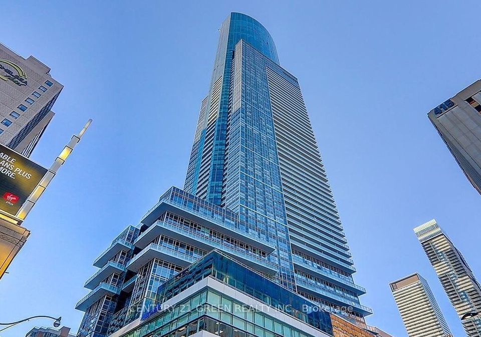 386-yonge-street-toronto-ontario-c12545204