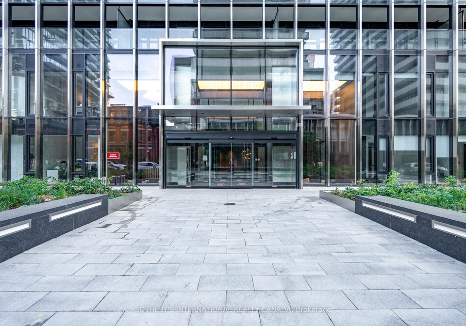 55-charles-street-e-toronto-ontario-c12546262