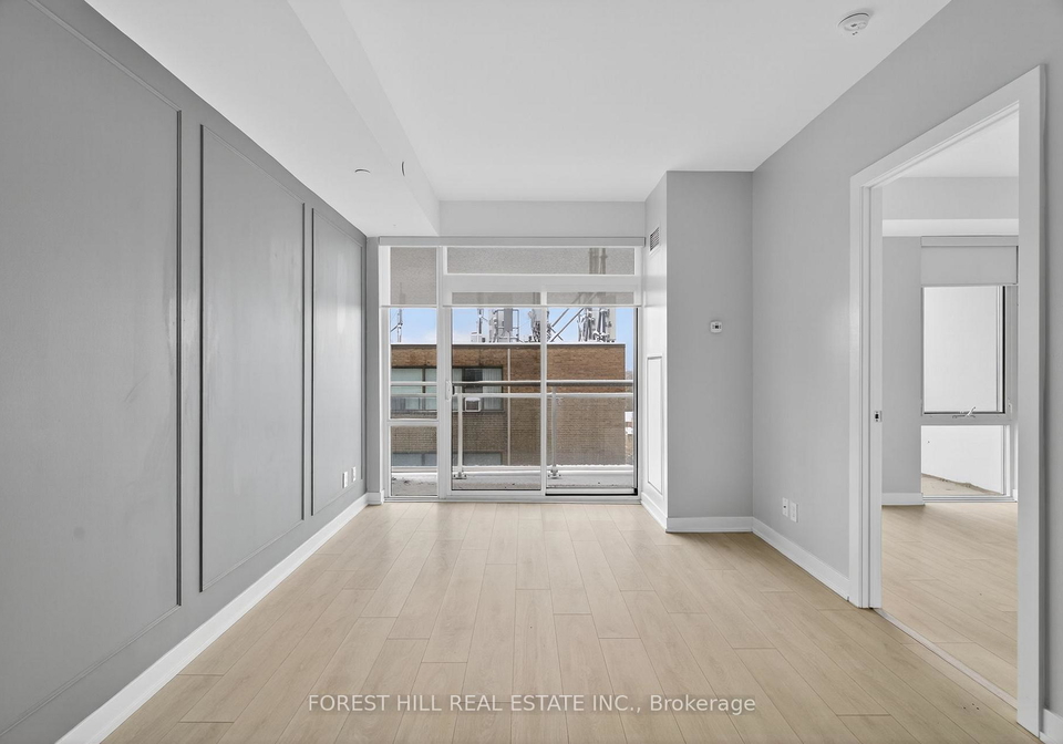 223-st-clair-avenue-w-toronto-ontario-c12546284