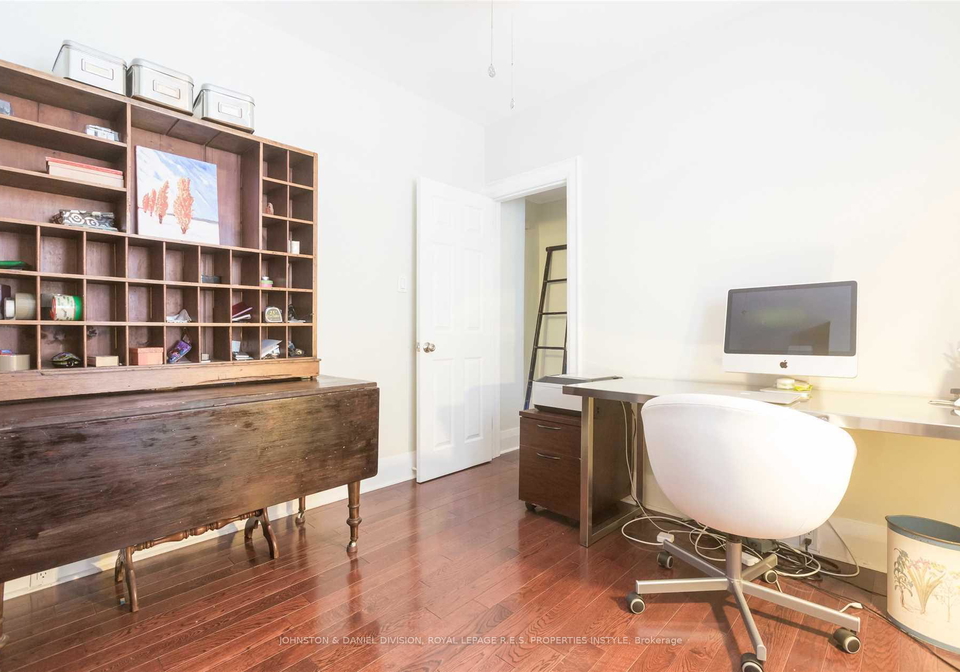 8-northcliffe-boulevard-toronto-ontario-c12546458