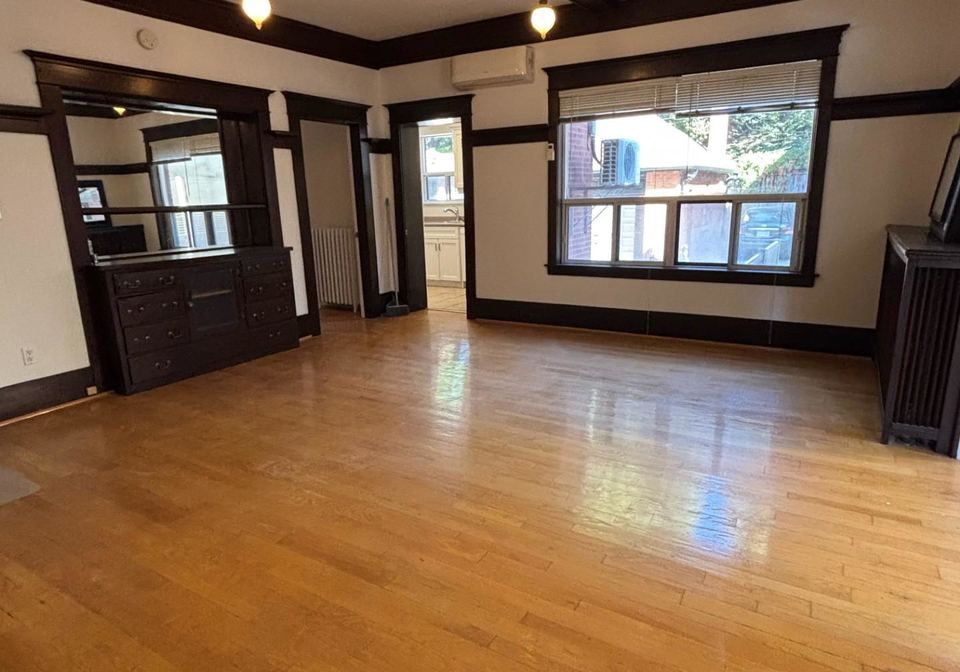 345-spadina-road-toronto-ontario-c12546504