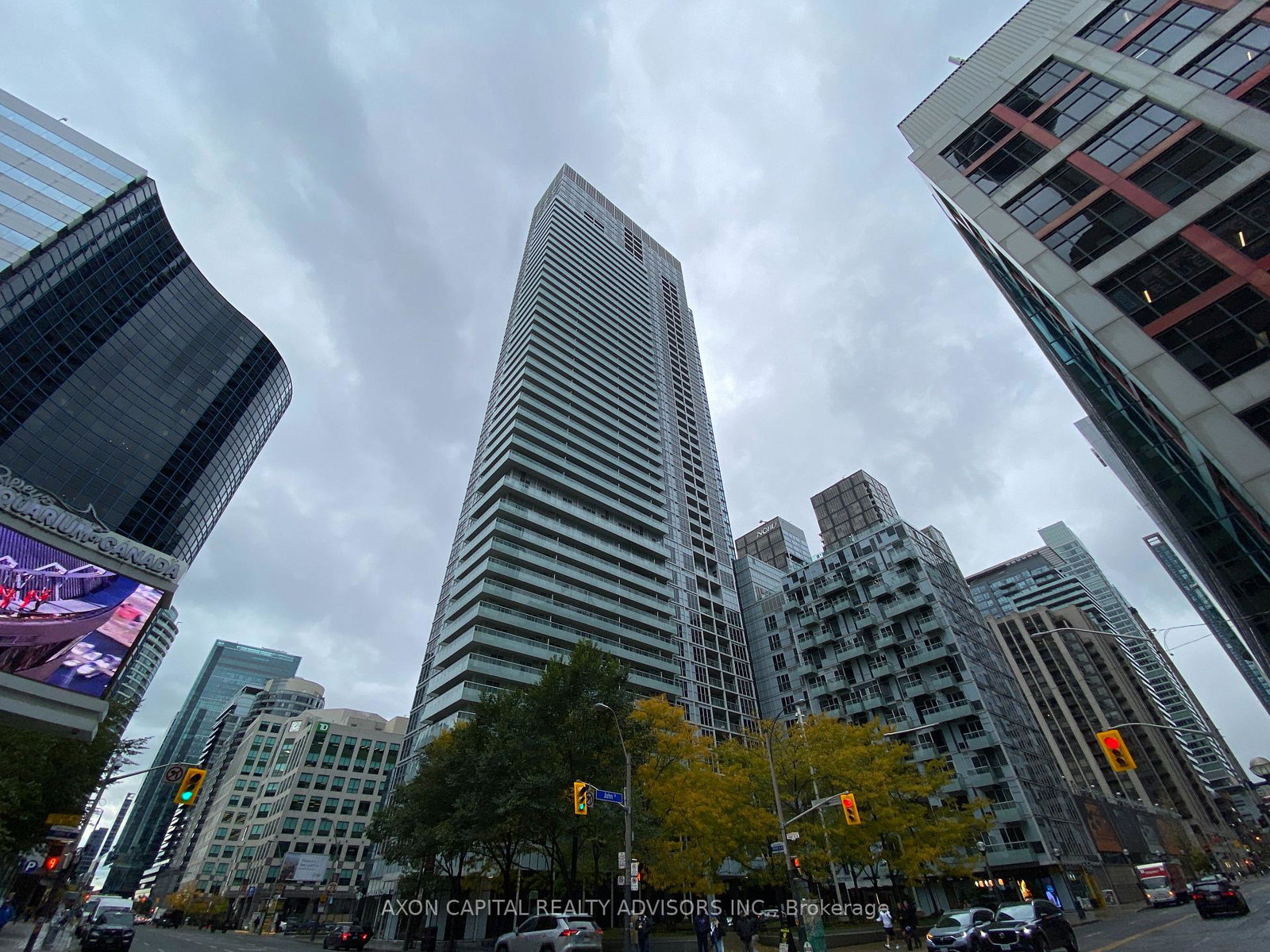 300-front-street-w-toronto-ontario-c12546798