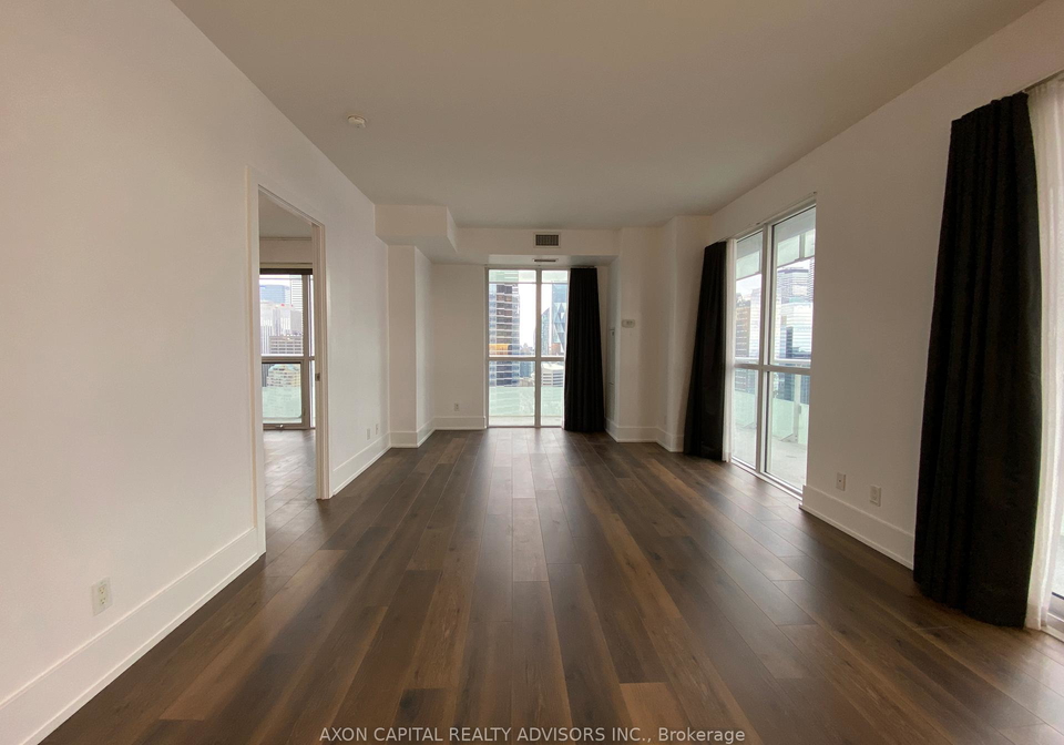 300-front-street-w-toronto-ontario-c12546798