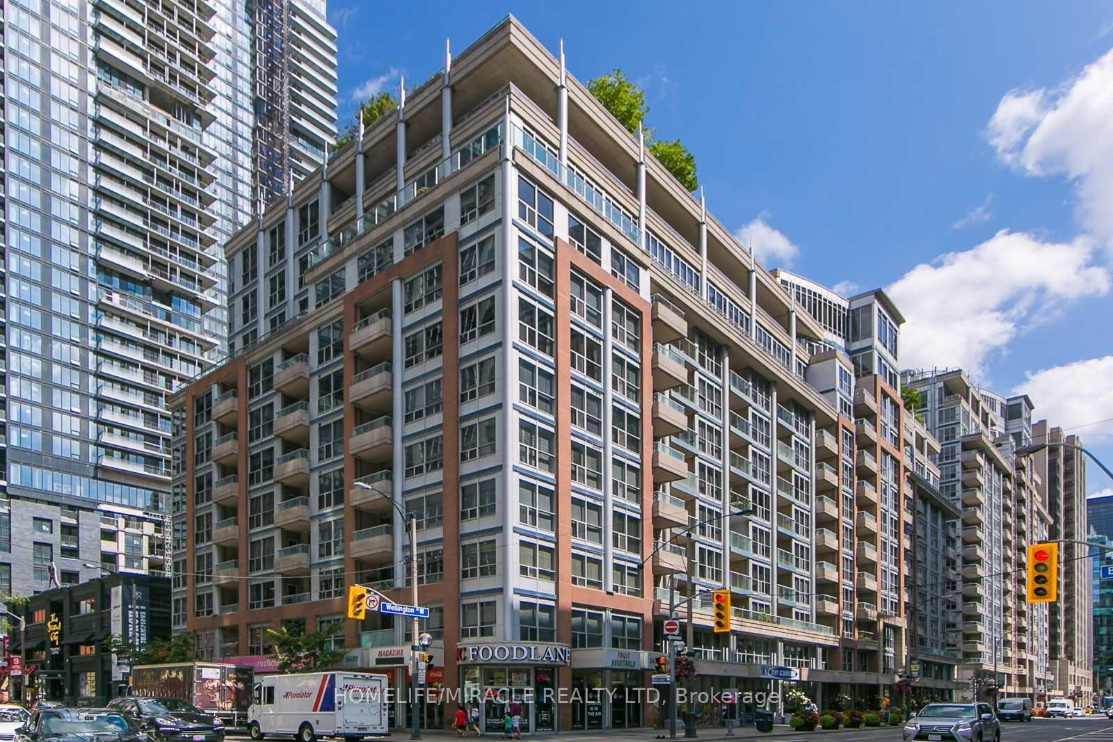 270-wellington-street-w-toronto-ontario-c12547608