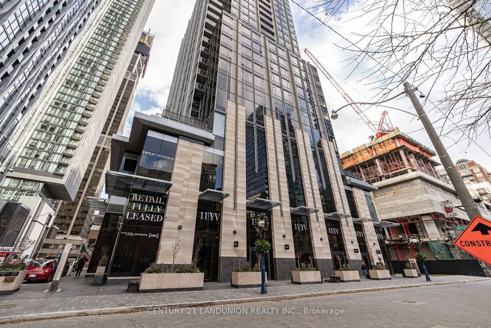 11-yorkville-avenue-e-toronto-ontario-c12547676