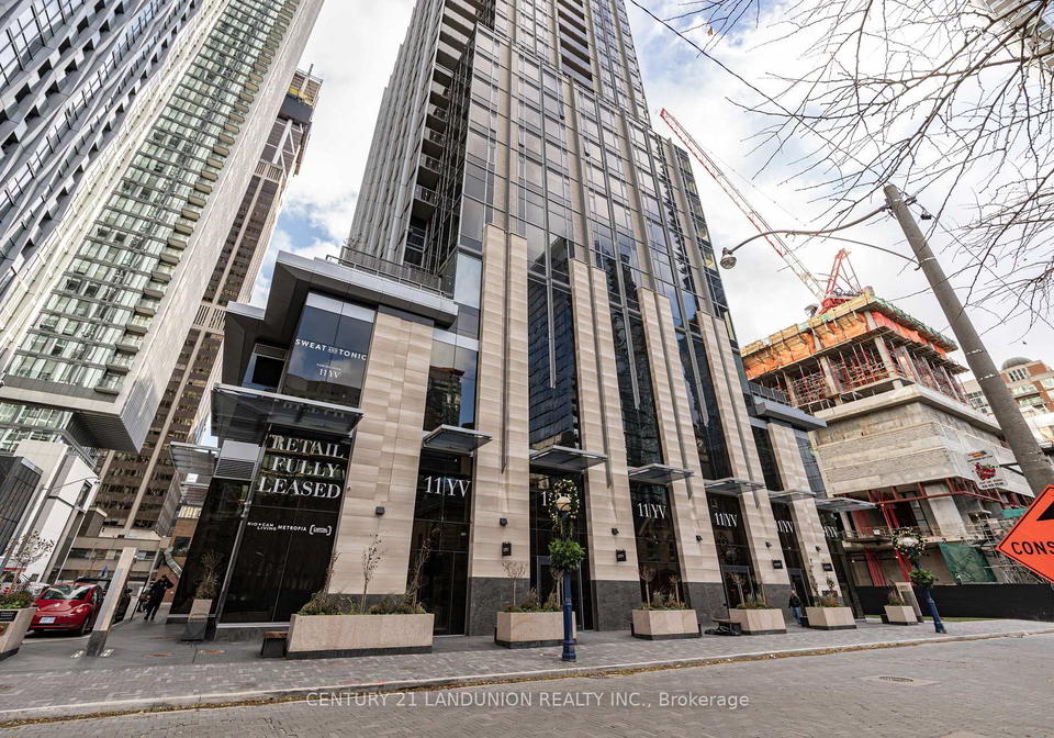 11-yorkville-avenue-e-toronto-ontario-c12547676