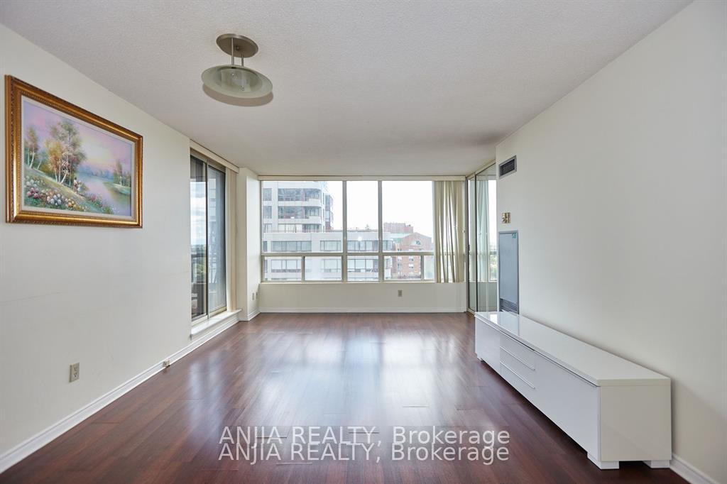 5765-yonge-street-n-north-york-ontario-c12547862