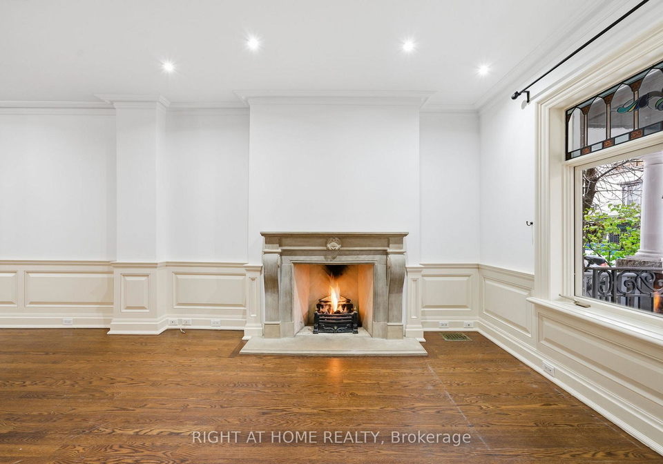 36-clinton-street-toronto-ontario-c12547910