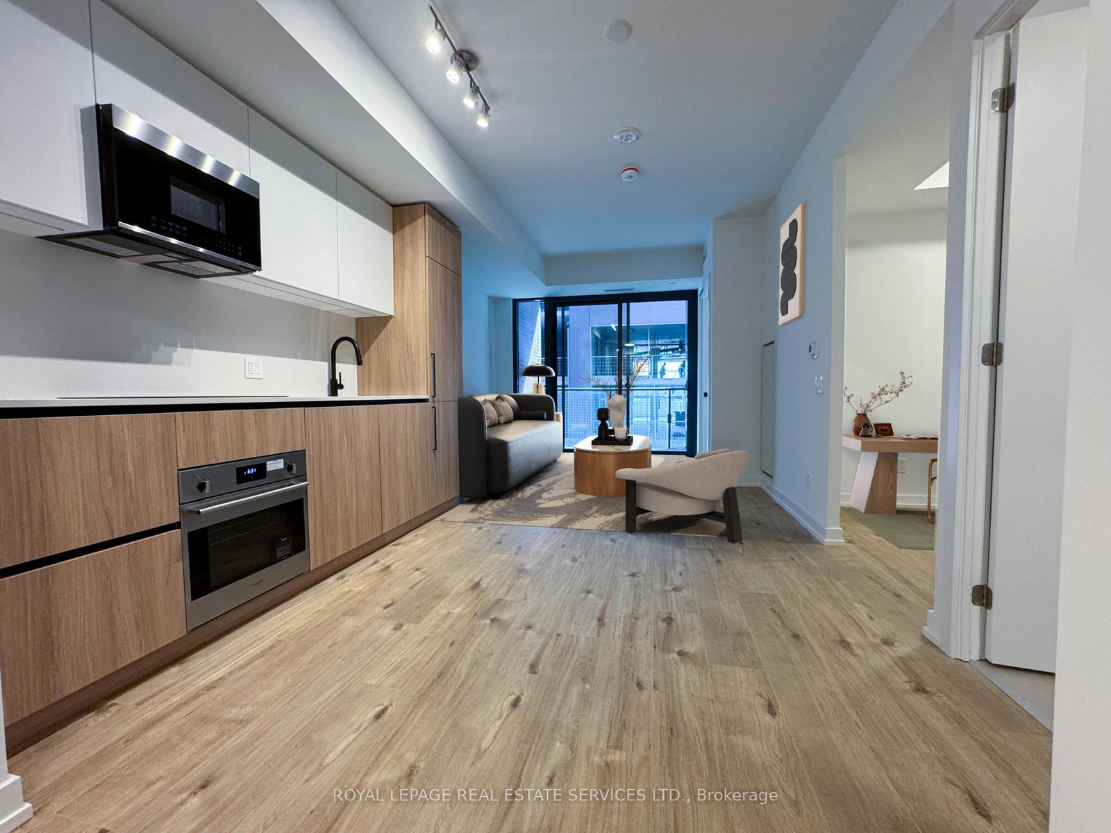 35-parliament-street-toronto-ontario-c12547936