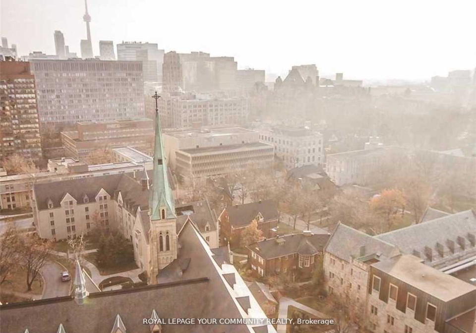 1080-bay-street-toronto-ontario-c12548824