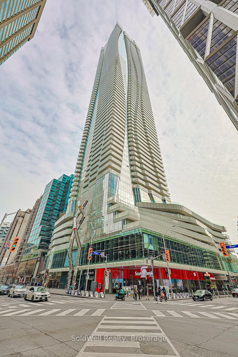 1-bloor-street-e-toronto-ontario-c12548832