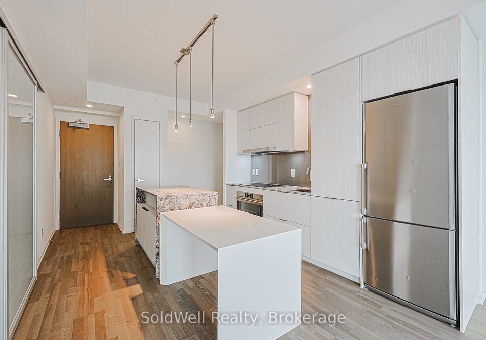 1-bloor-street-e-toronto-ontario-c12548832
