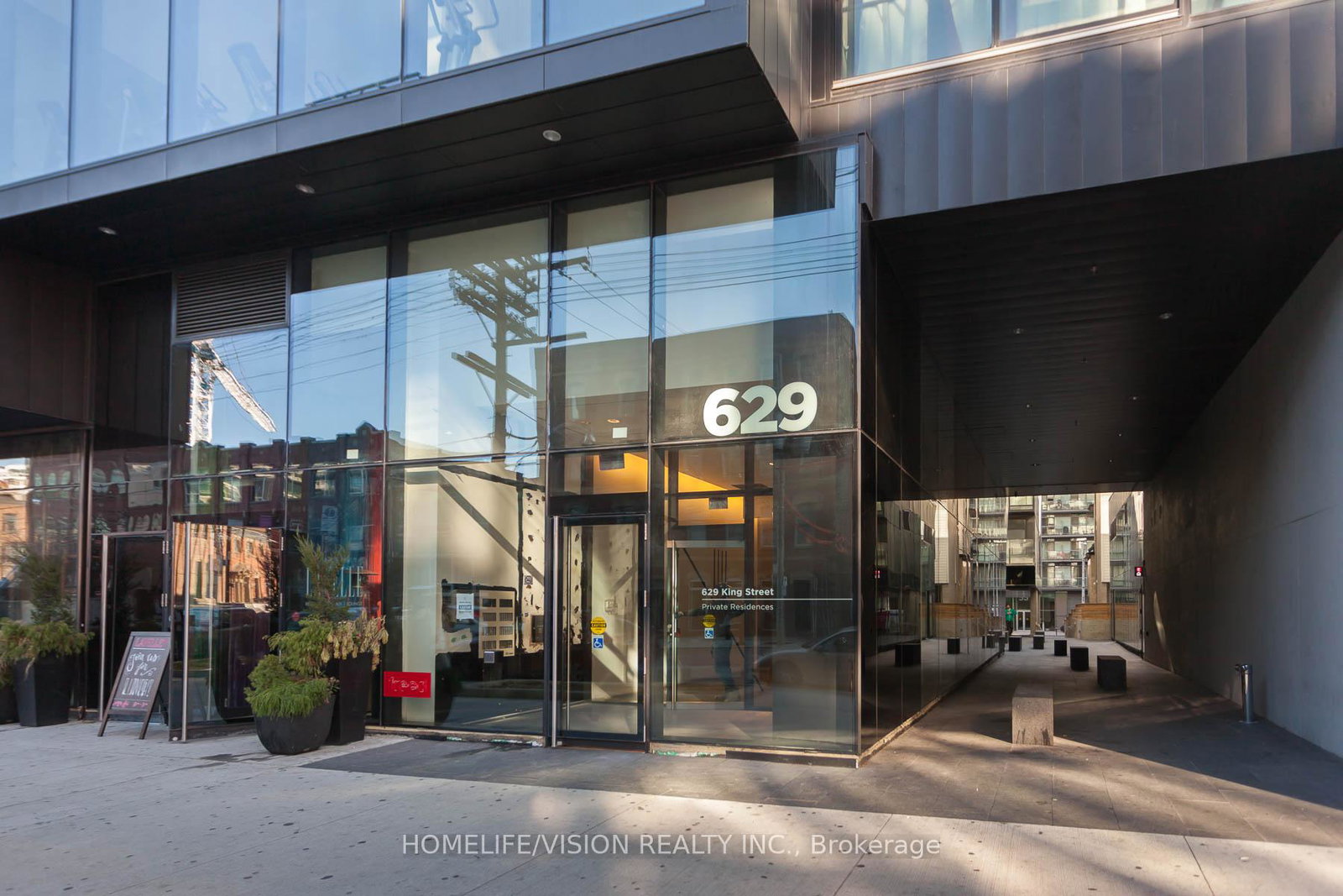 629-king-street-w-toronto-ontario-c12549026
